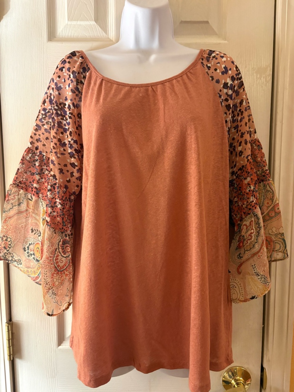 Umgee Rusty Rose Scoop Neck Top